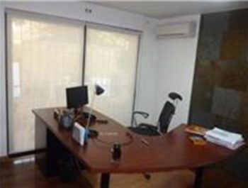 Arriendo casa-oficina