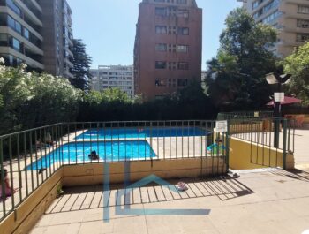 Venta Depto. Excelente Ubicación En Colón Con Manquehue.