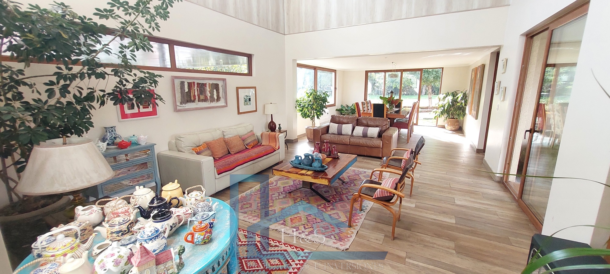 Venta Hermosa Casa 7 Dormitorios- Colina.