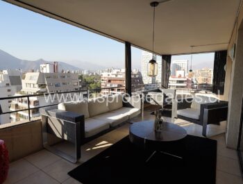 Hermoso Departamento Con Vista Periférica De Santiago. Hermoso Departamento Con Vista Periférica De Santiago.