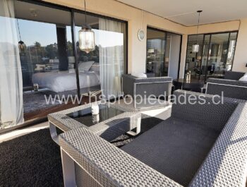 Hermoso Departamento Con Vista Periférica De Santiago. Hermoso Departamento Con Vista Periférica De Santiago.