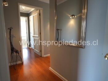 Hermoso Departamento Con Vista Periférica De Santiago. Hermoso Departamento Con Vista Periférica De Santiago.